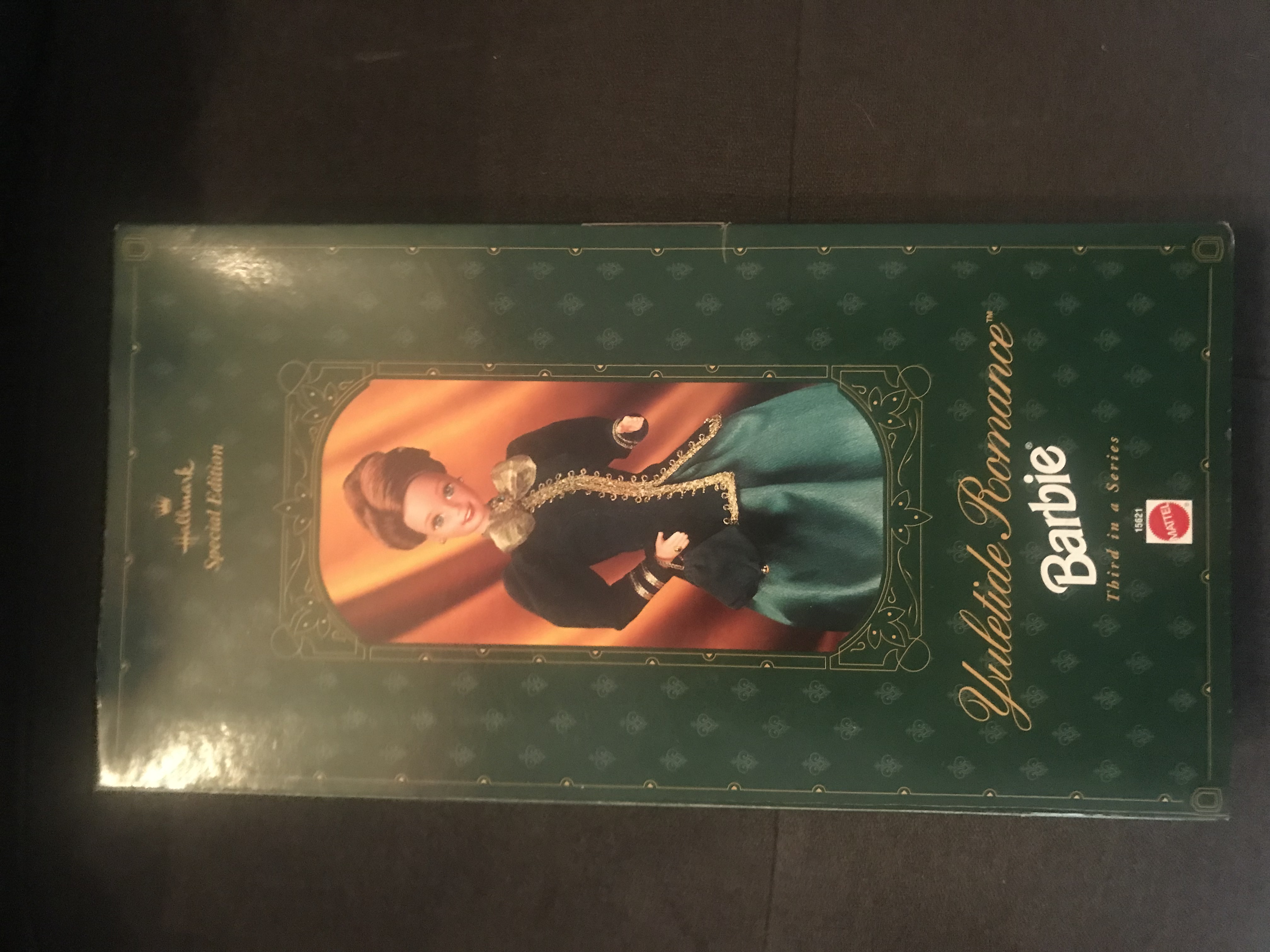 Vintage Barbie 15621 Hallmark Yuletide